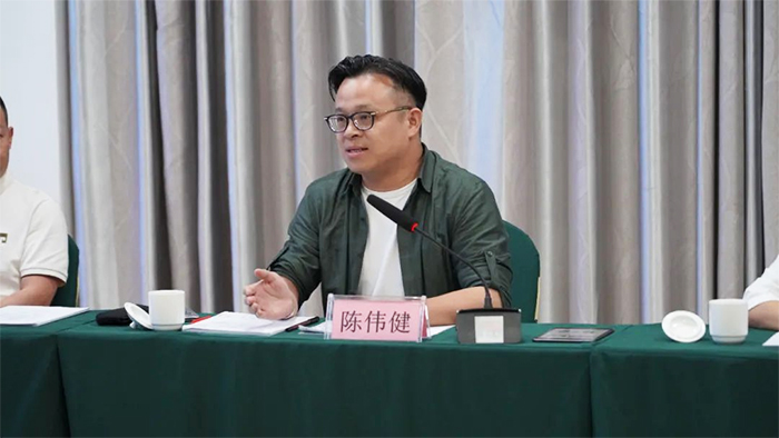 浙江雅瑩集團(tuán)股份有限公司赴我縣考察蠶桑產(chǎn)業(yè)發(fā)展情況